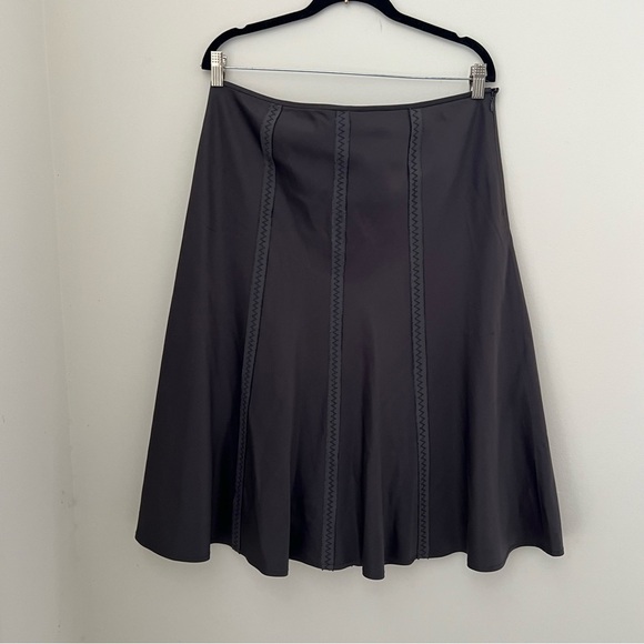 Tahari Gray Silk Skirtl - Picture 5 of 12